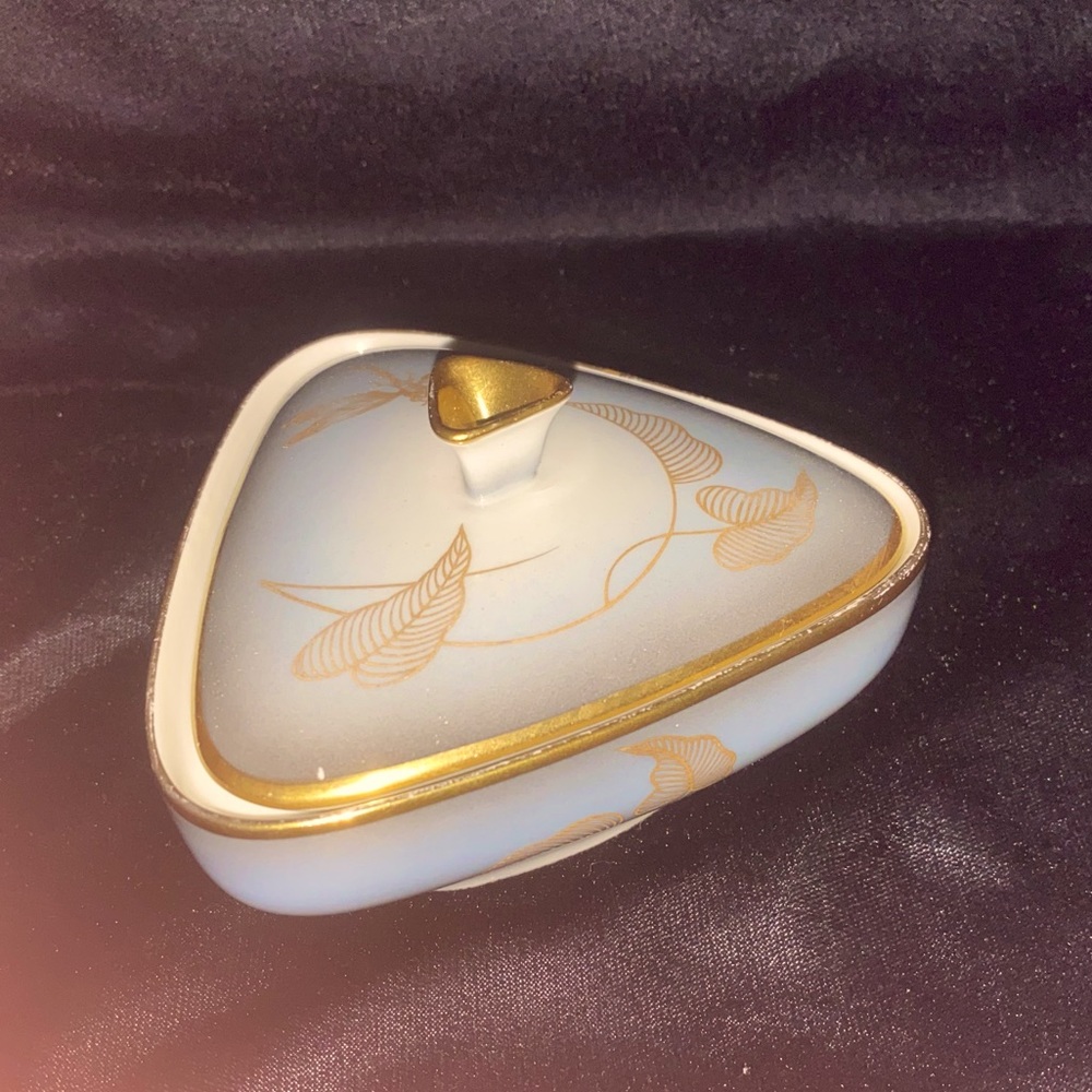 Vintage Zeh Scherzer Covered Dish